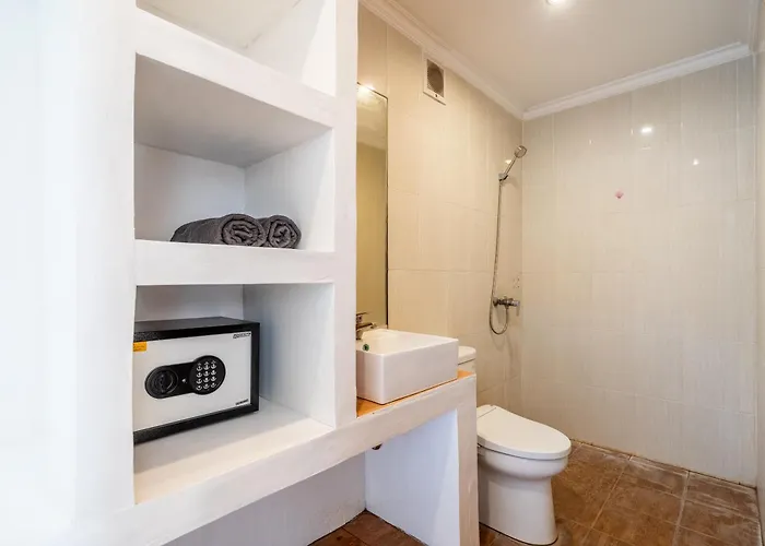 Konukevi Lumturi House - Centrally Located 3*