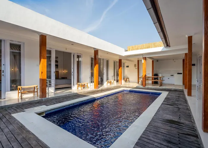 Lumturi House - Centrally Located 3* Seminyak
